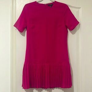 Fusha Short Sleeve Pleated Dress